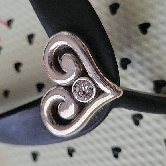 Brighton Hearts Black Flip Flops - Picture 6 of 12